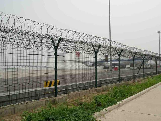 海南機場護欄網