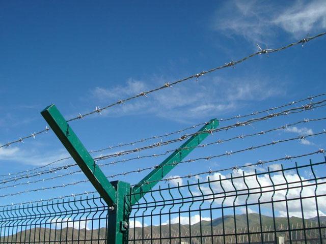 海南機場護欄網