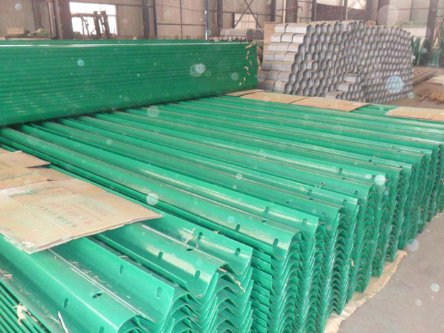 海南噴塑護欄板